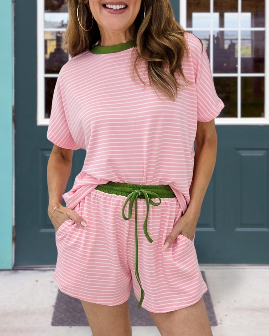 Color-blocked Trimmed Striped Shorts Set