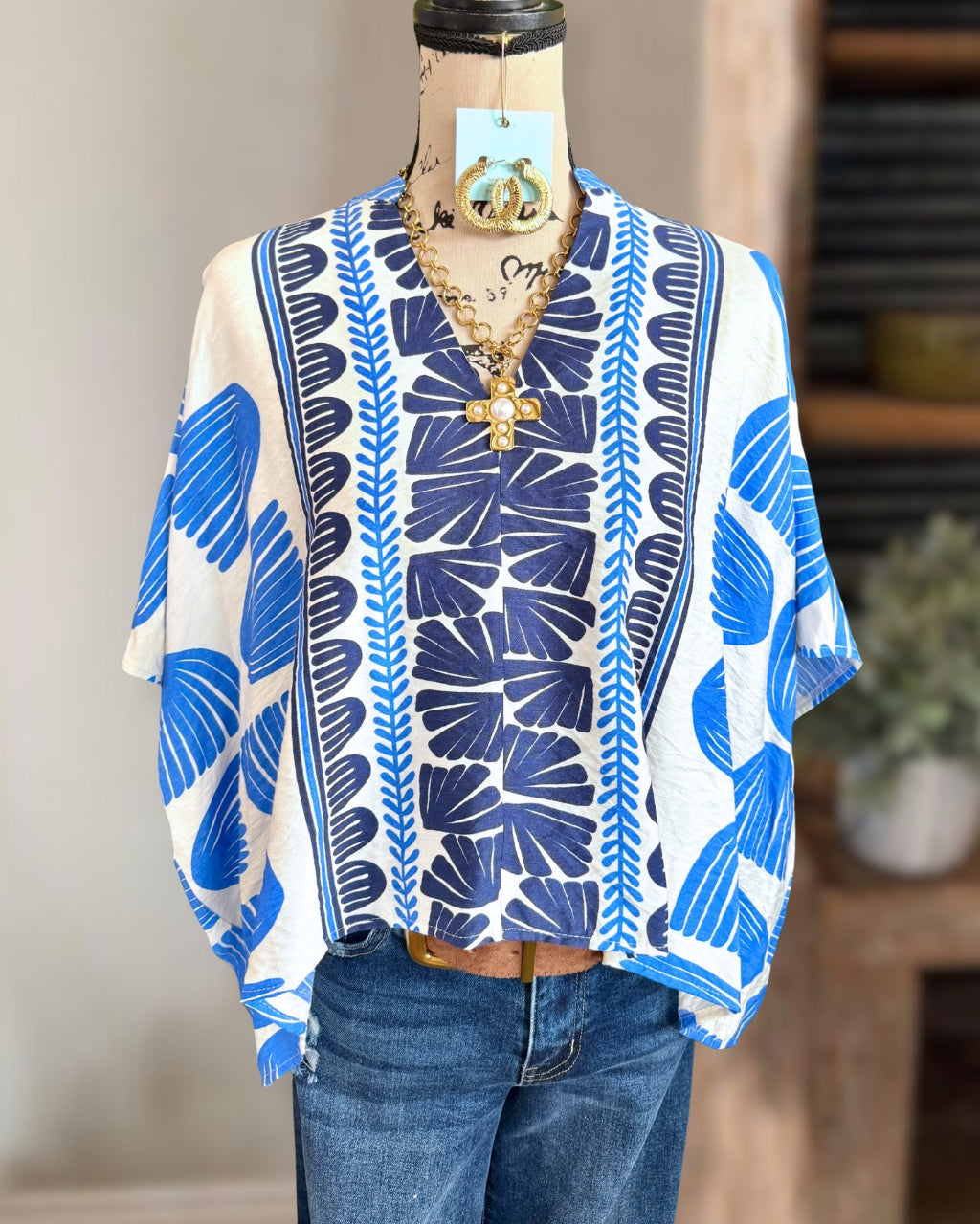 Chic Patterned Batwing Sleeve Top
