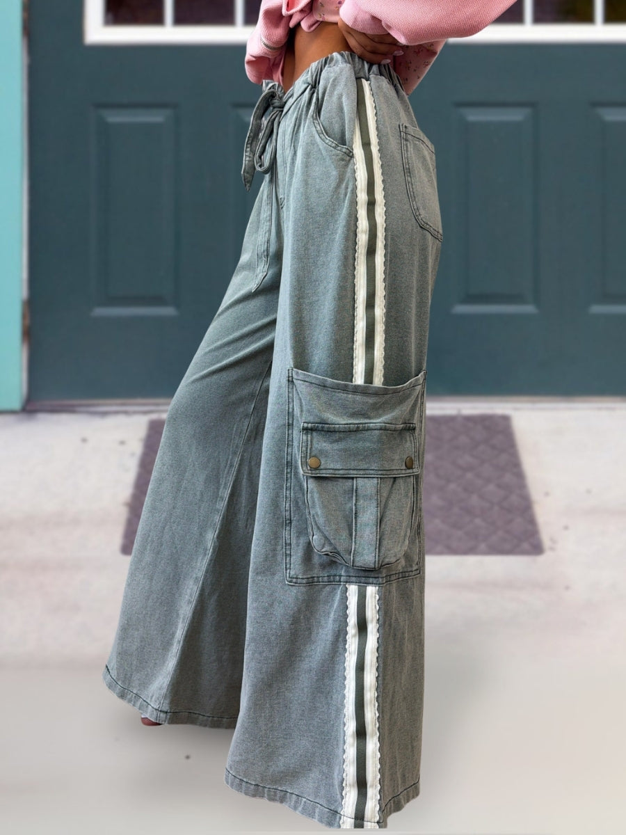 Distressed Workwear Style Jeans