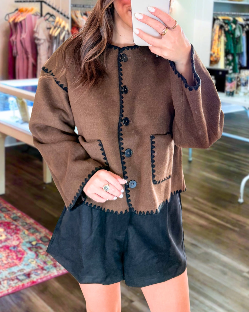 Chic Contrast Embroidery Jacket