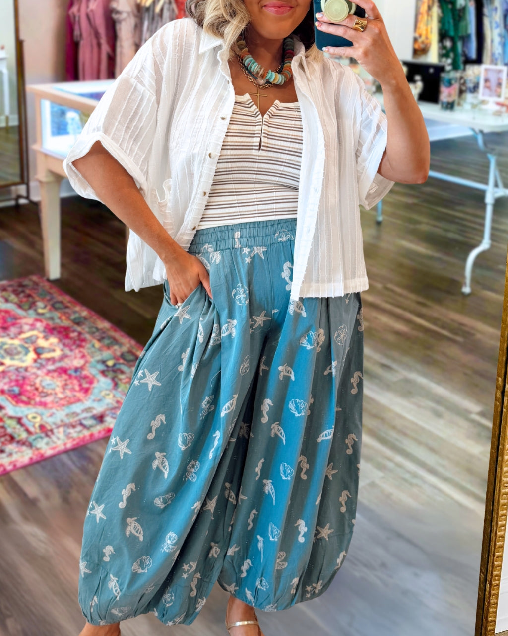 Loose-Fit Ocean-Themed Print Pants