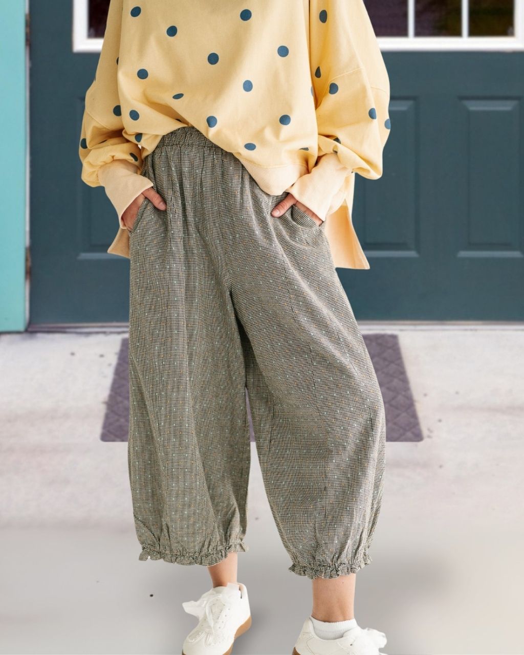 Loose Plaid Ruffle Pants