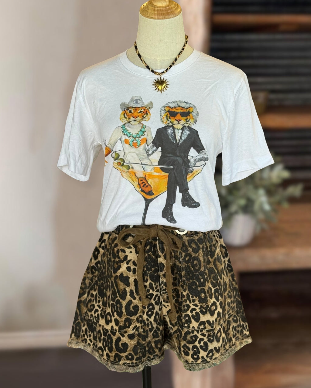 Stylish Drawstring Leopard Shorts