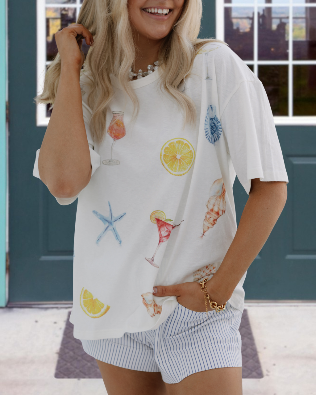 Resort-style Graphic Crewneck T-shirt