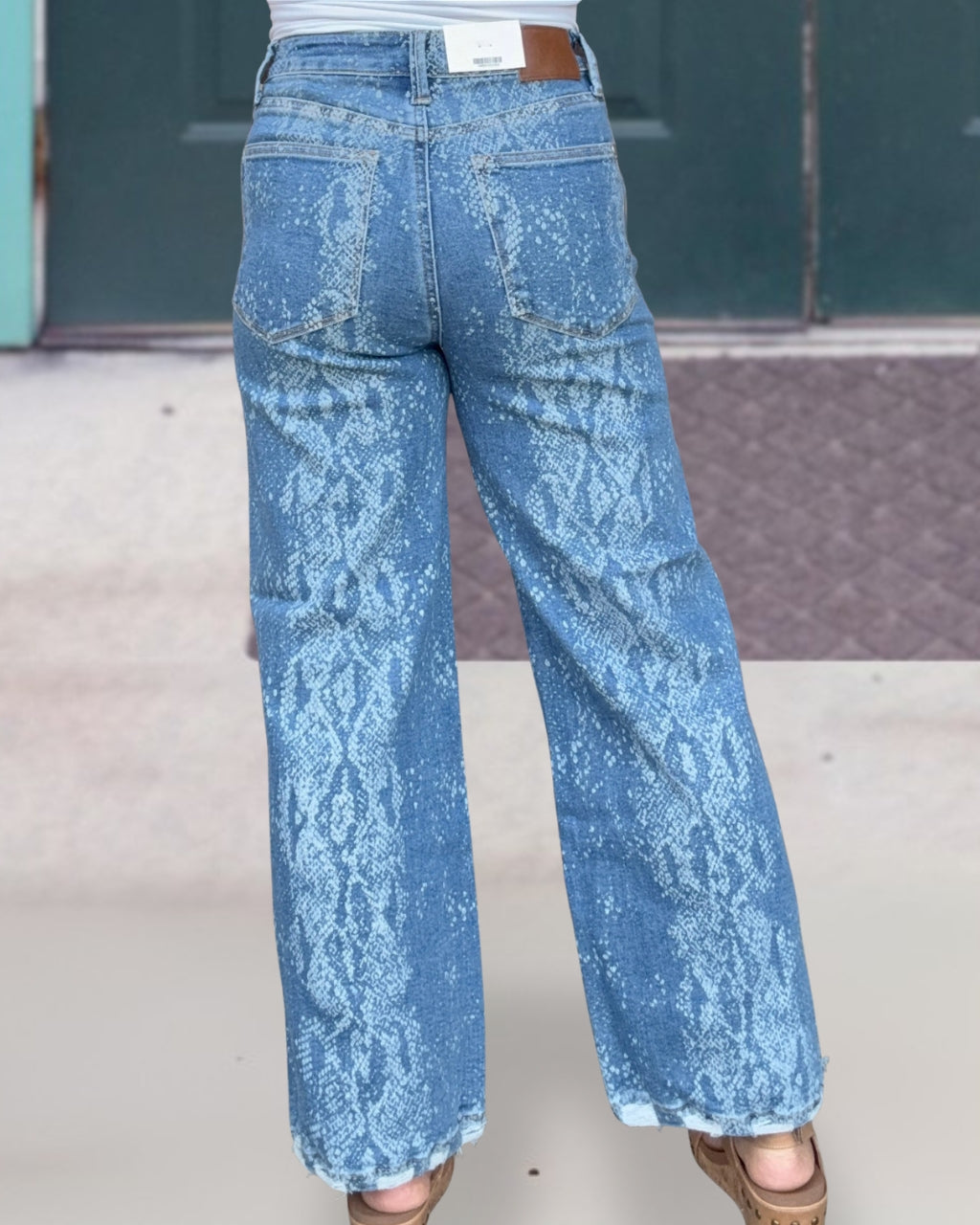 Stylish Snakeskin Denim Pants