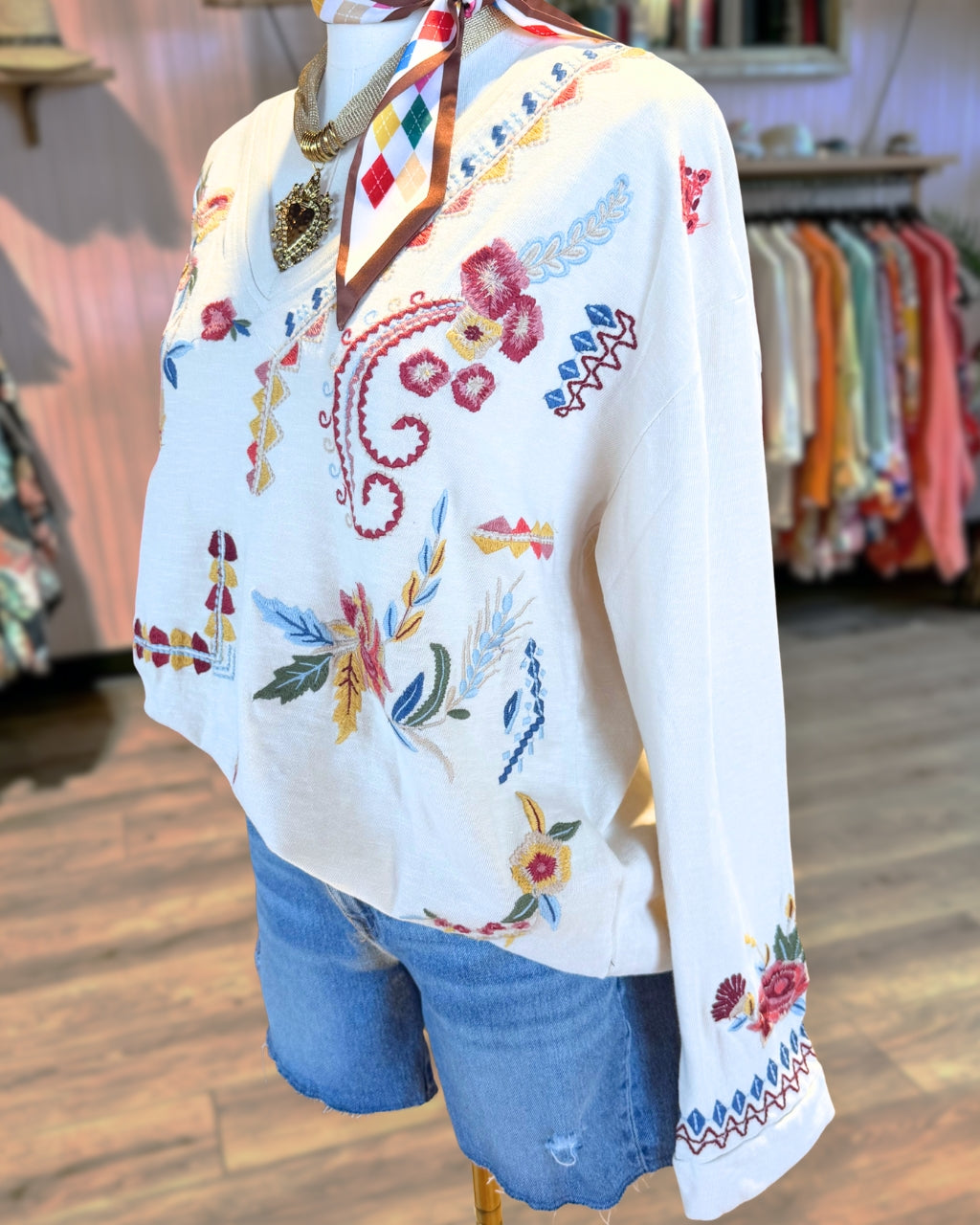 Floral-embroidered V-neck pullover