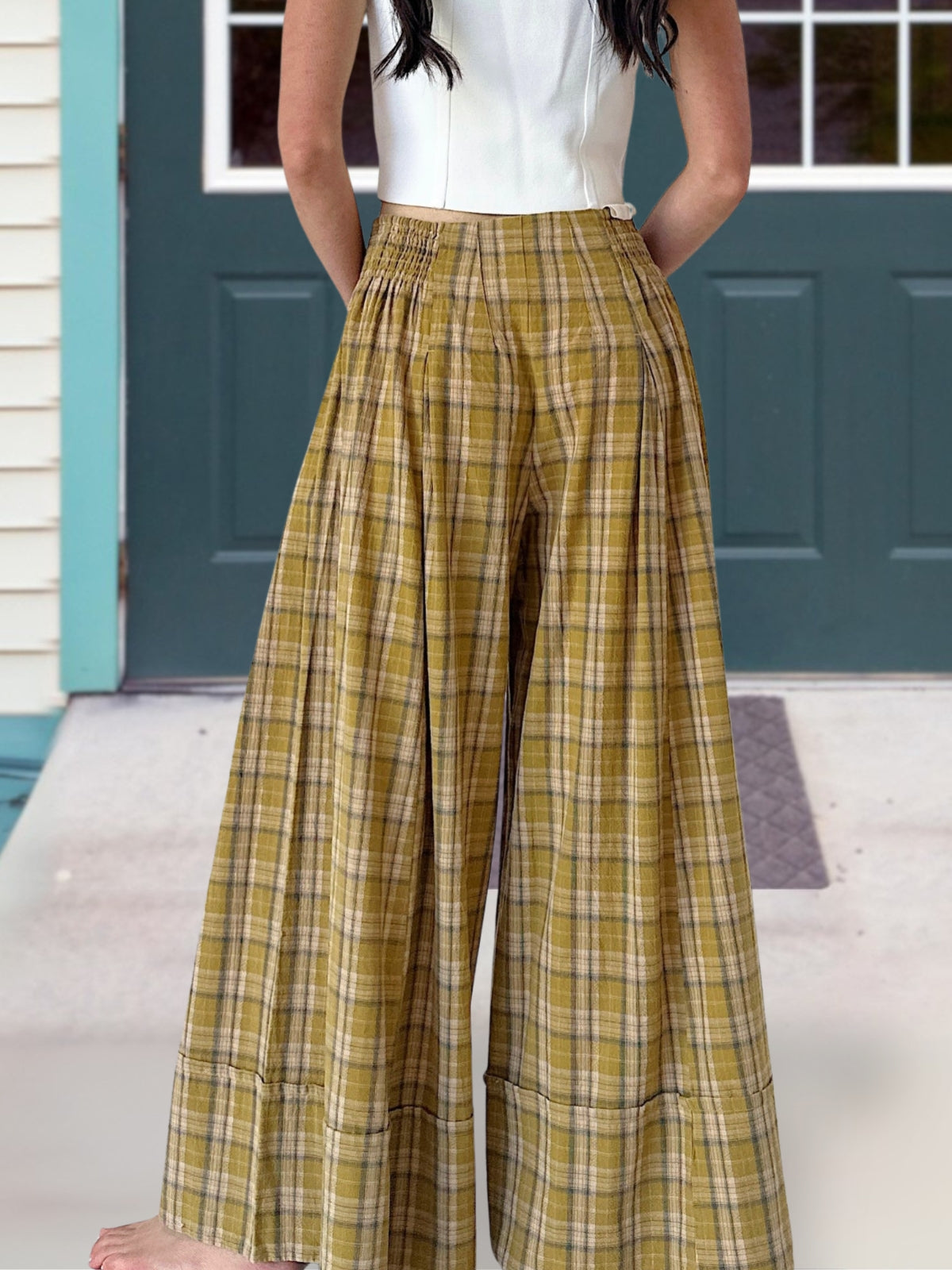 Stylish Pleated Plaid Wide-Leg Pants