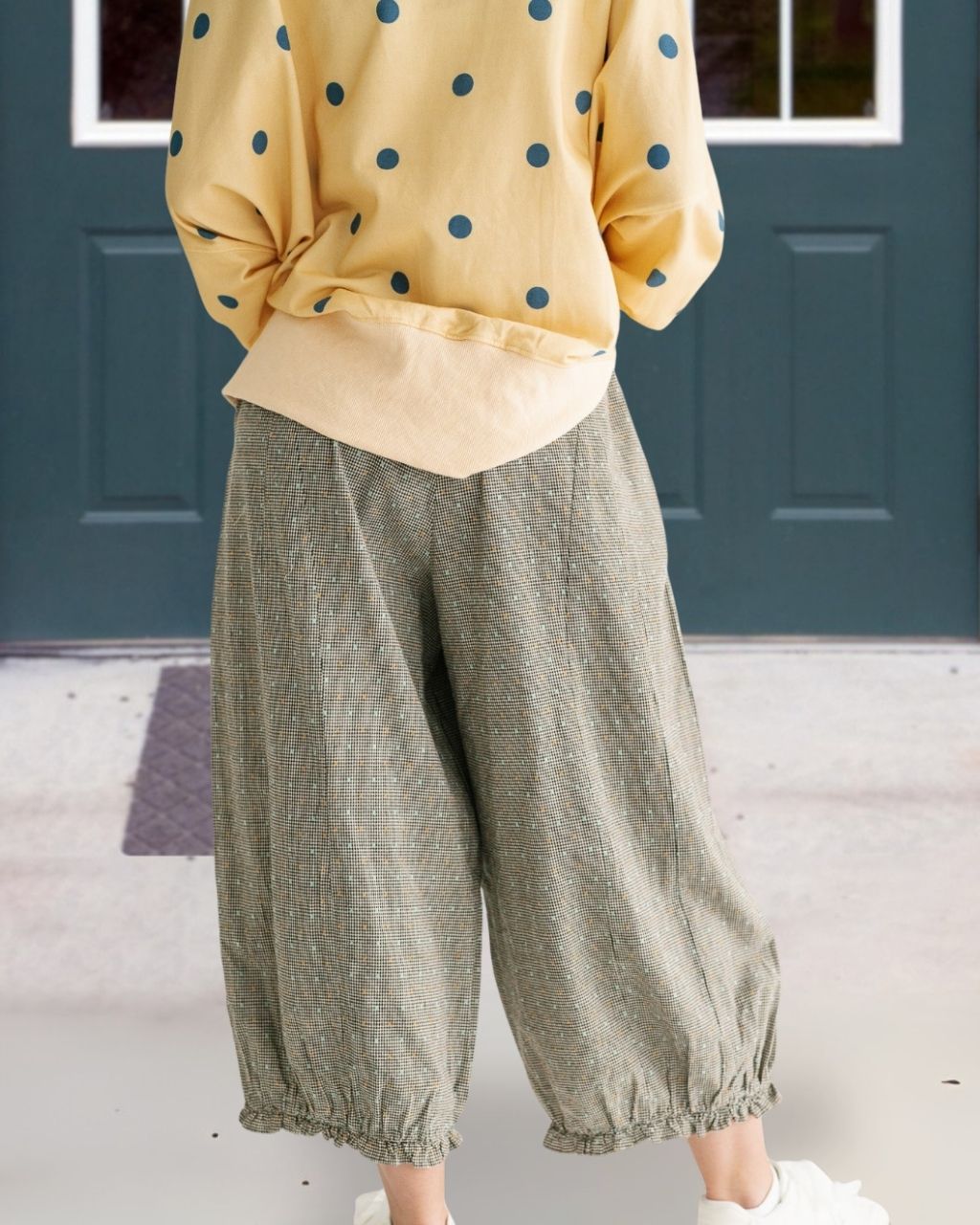 Loose Plaid Ruffle Pants