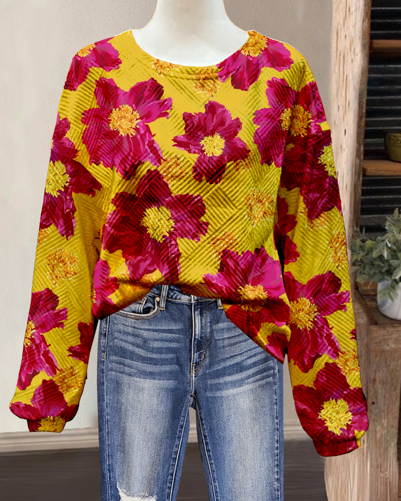 Blooming Floral Textured pullover