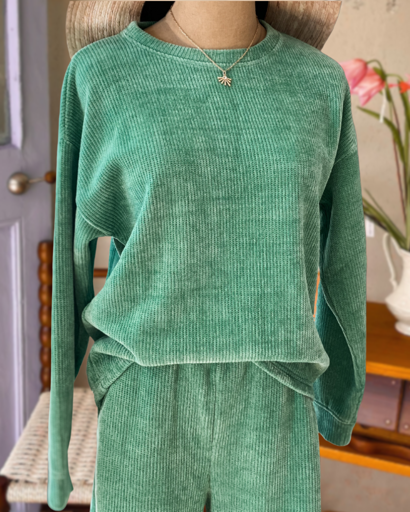 Chenille Long Sleeve Travel Set