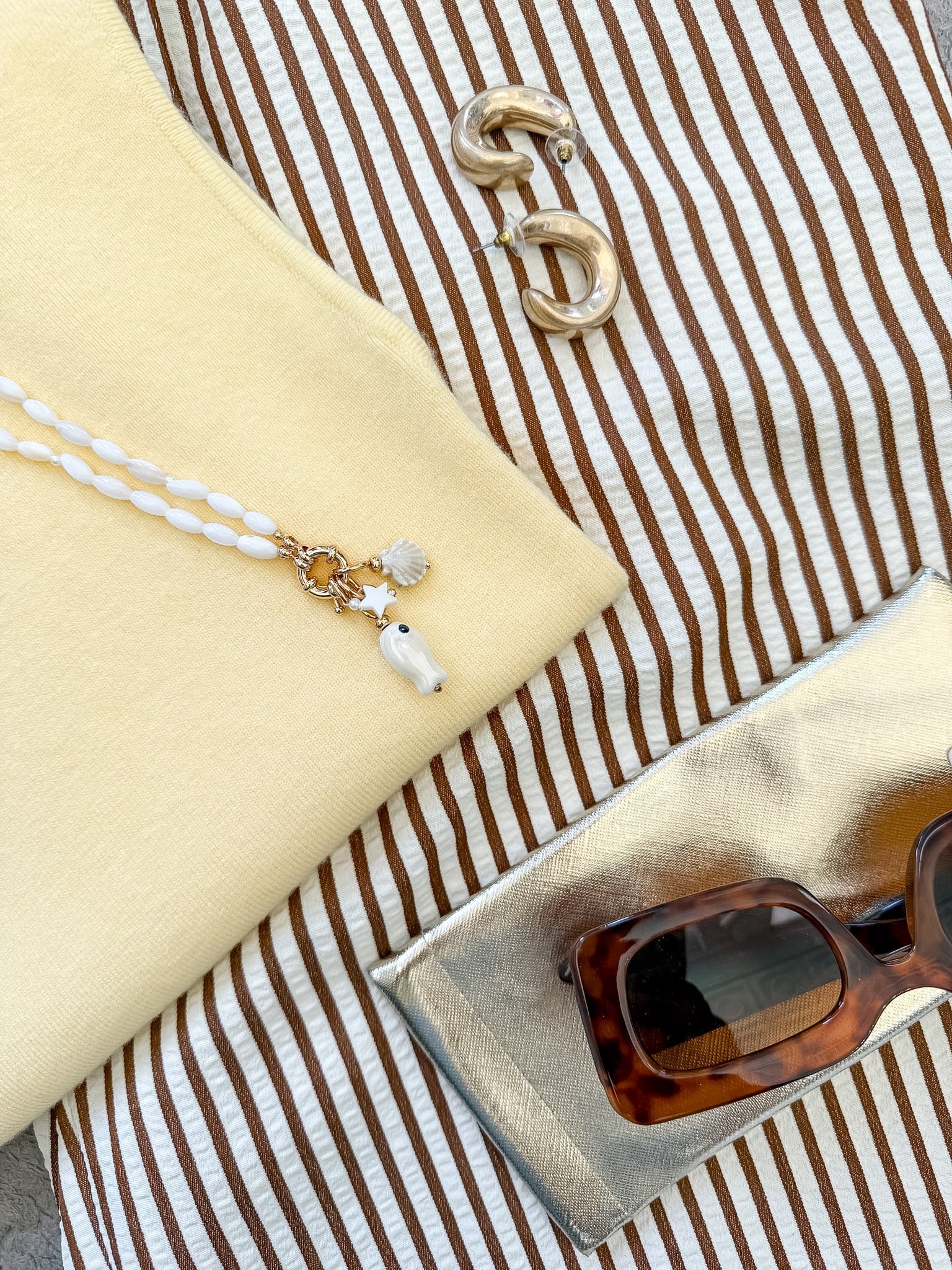 Seaside Vacation Seashell Fish Necklace