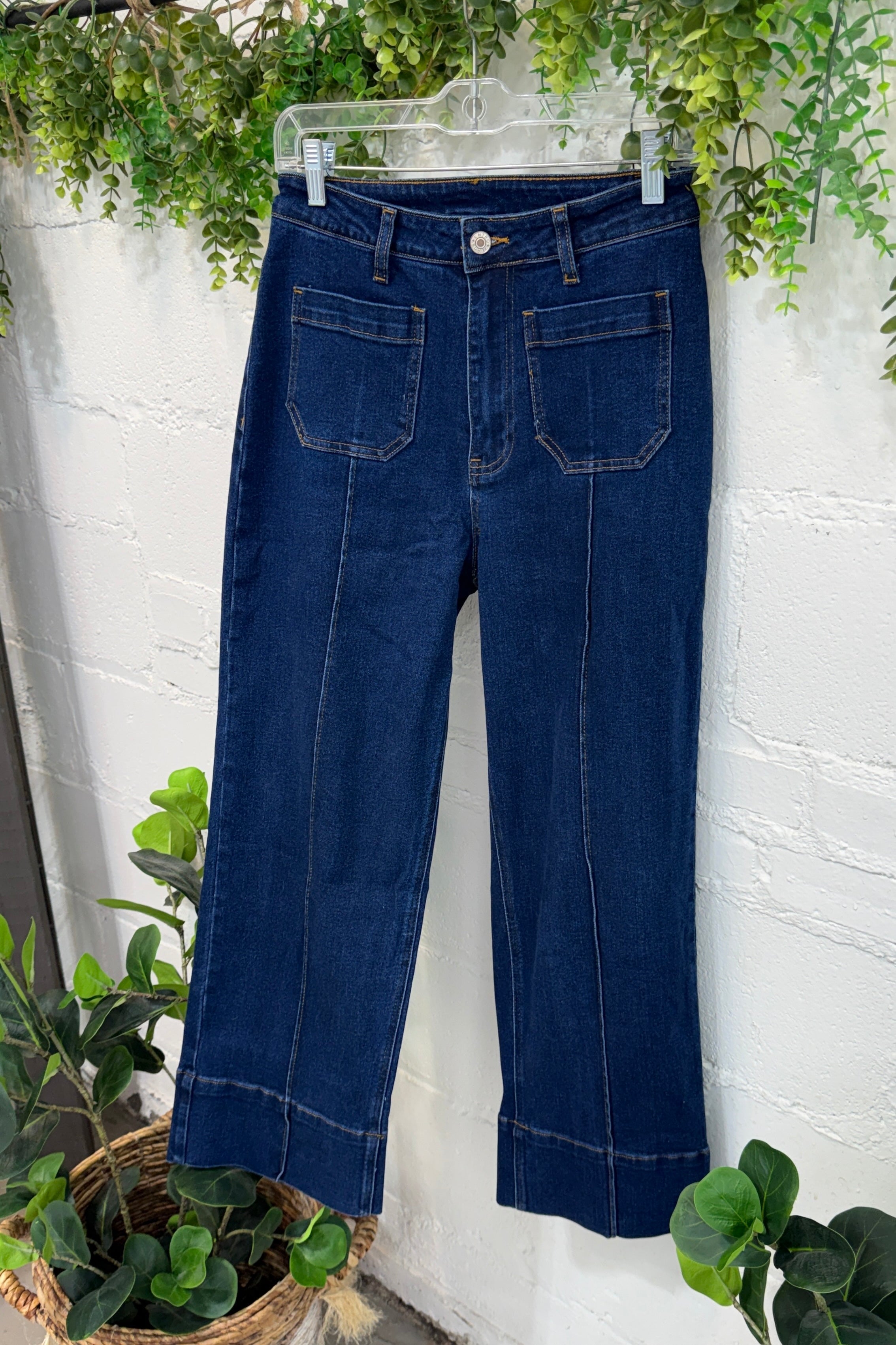 Slightly Stretchy Front Pocket Jeans