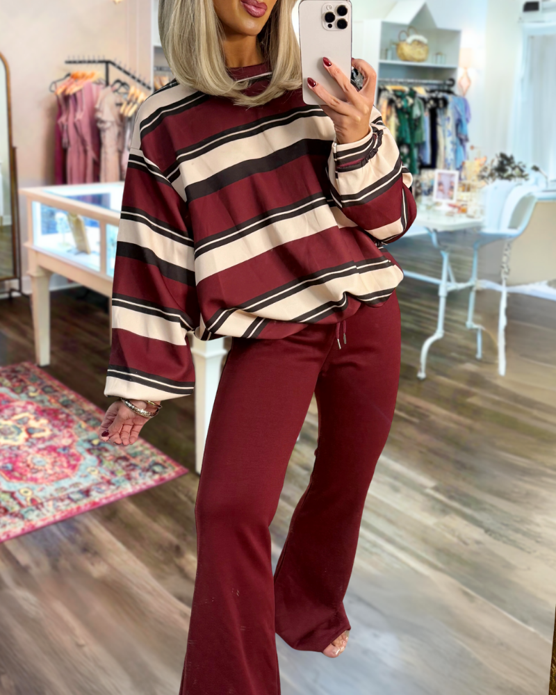 Chic Oversized Striped Crewneck Sweatshirt