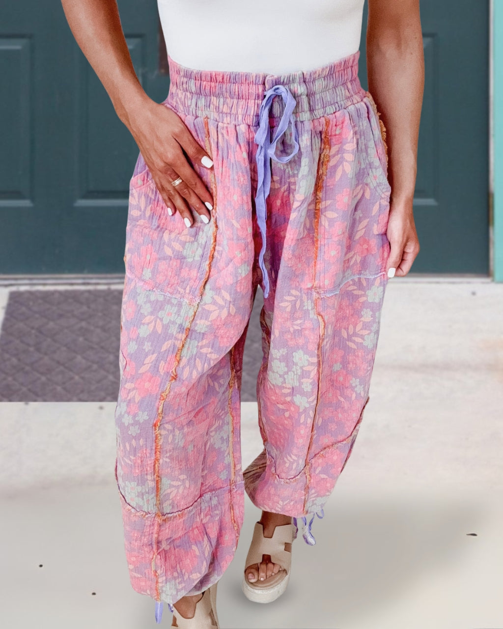 Fresh Floral Pleated Pants
