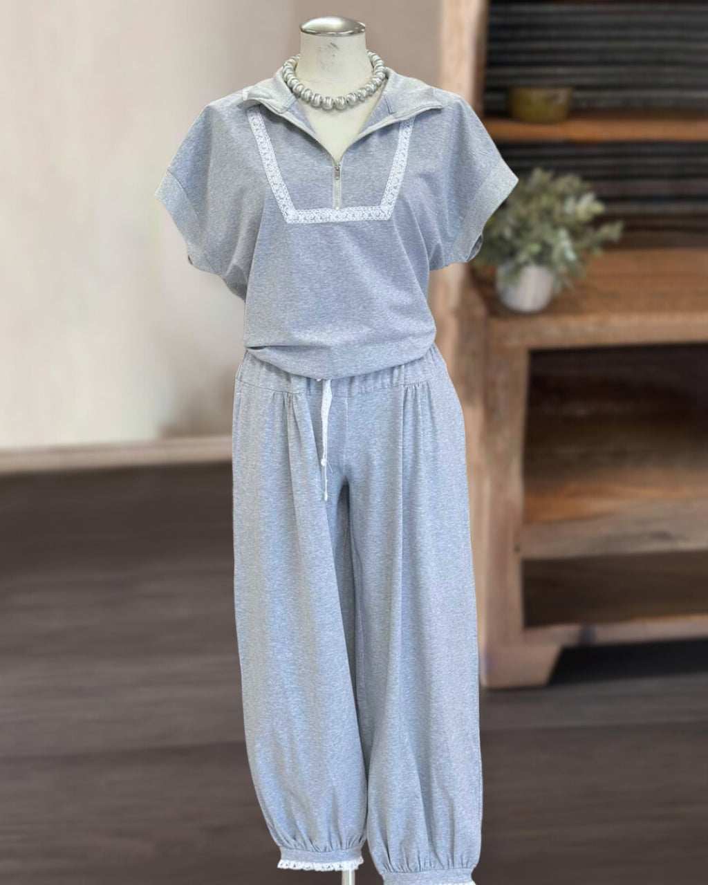 Casual Lace-Trimmed Set