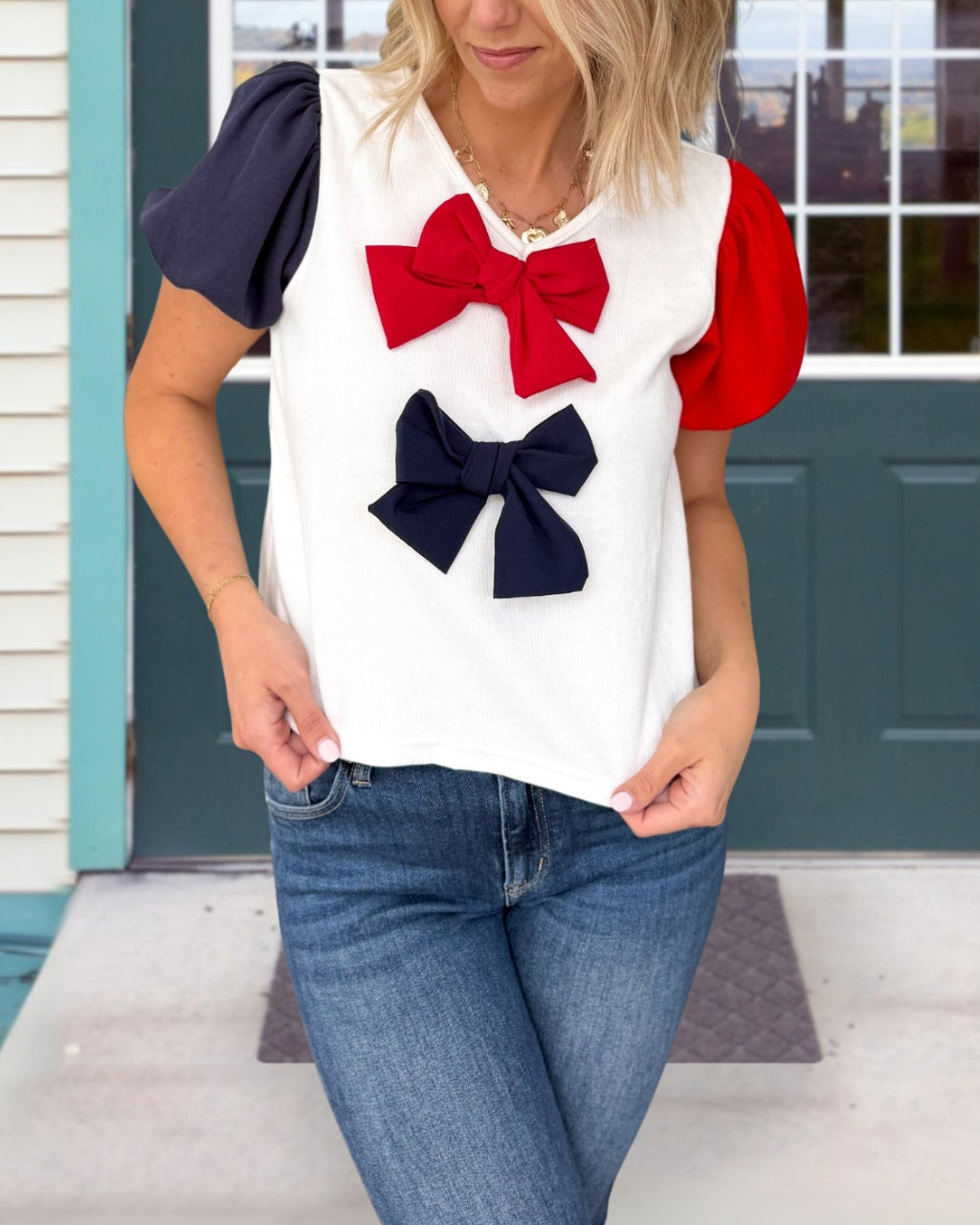 USA Bow V-neck Top