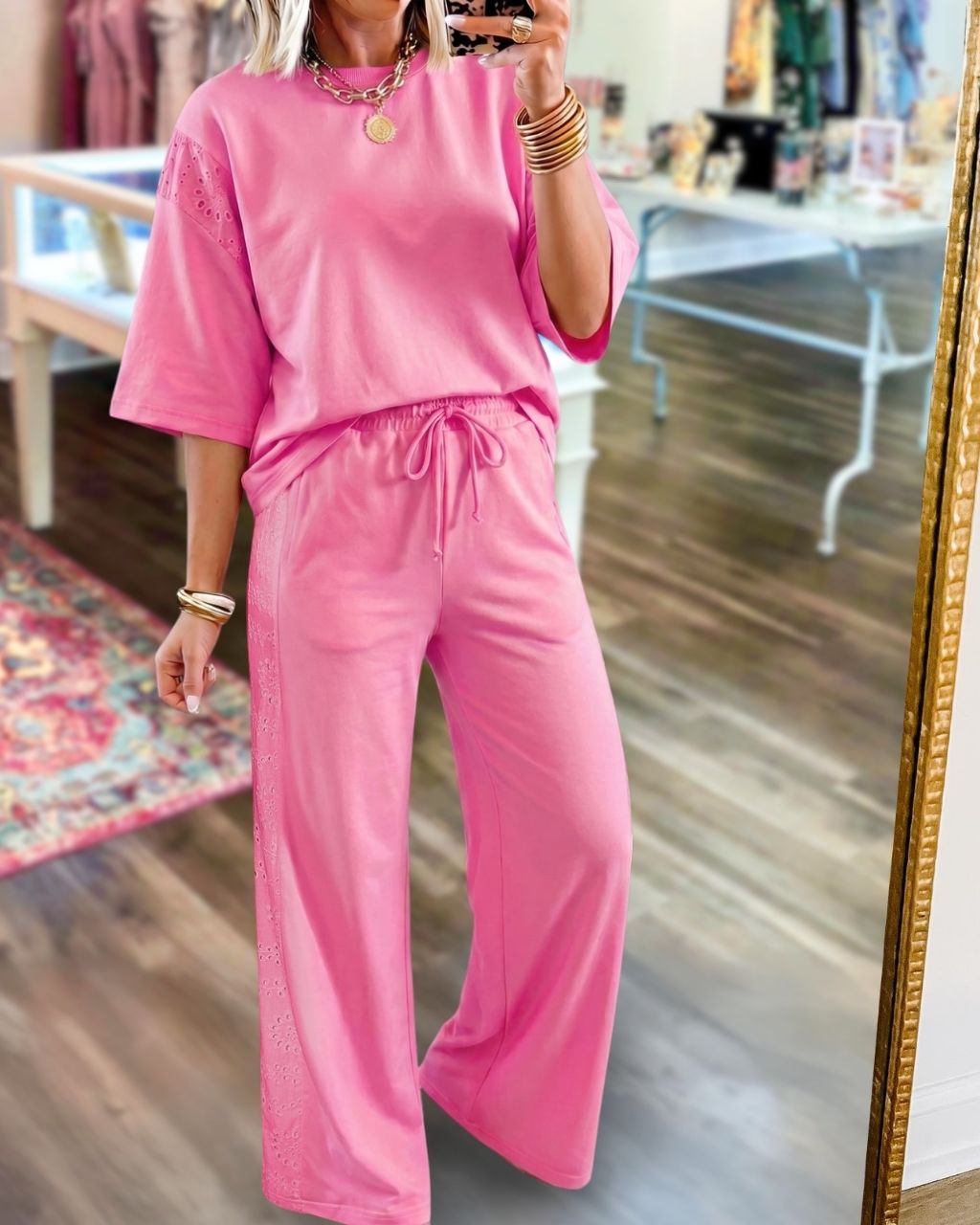 Casual Lace-Paneled Pants Set