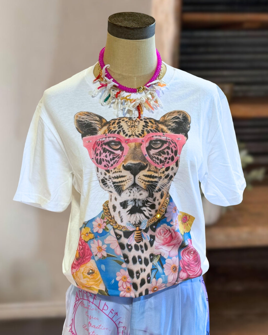 Unique Gold Chain Leopard Tee