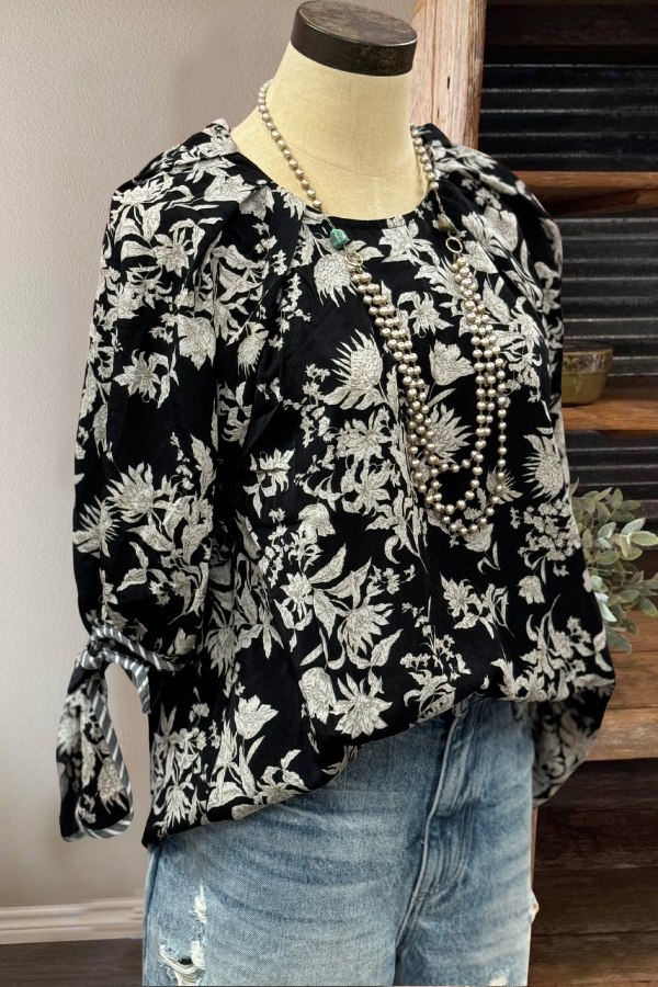 Black And White Floral Print Top