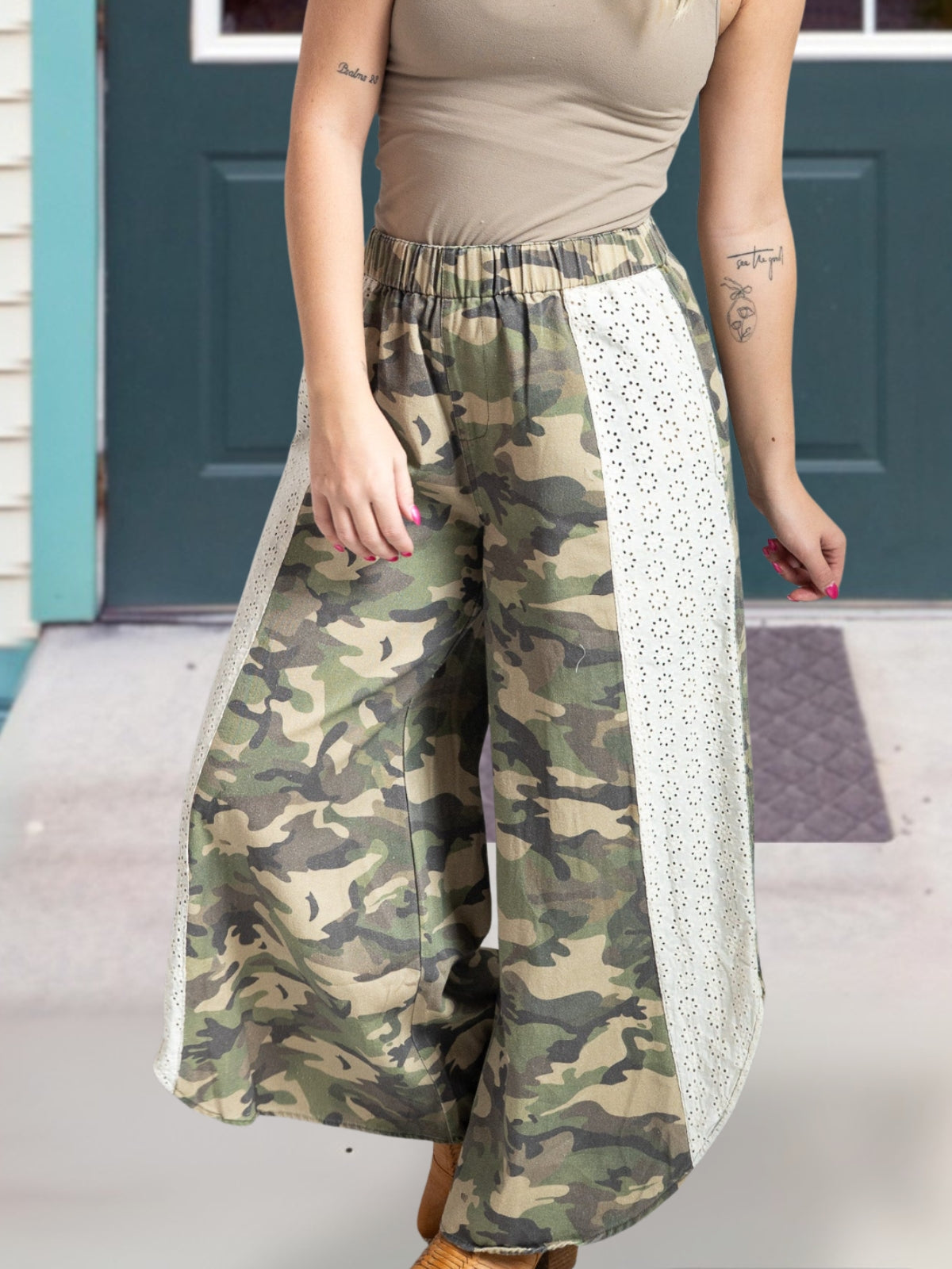 Camouflage Lace Patchwork Tulip Pants