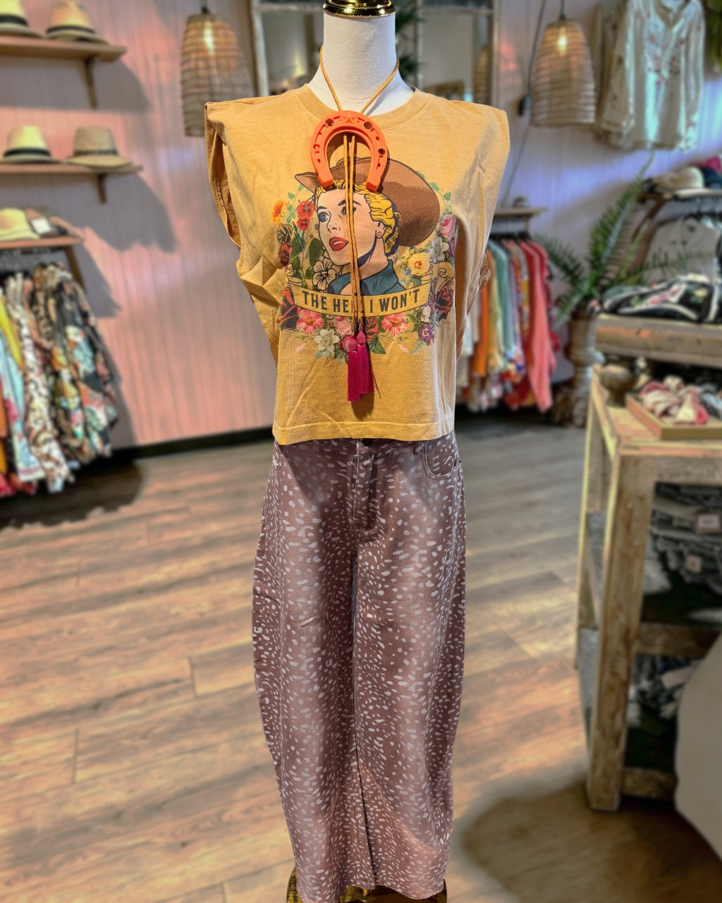 Chic Leopard Pattern Pants