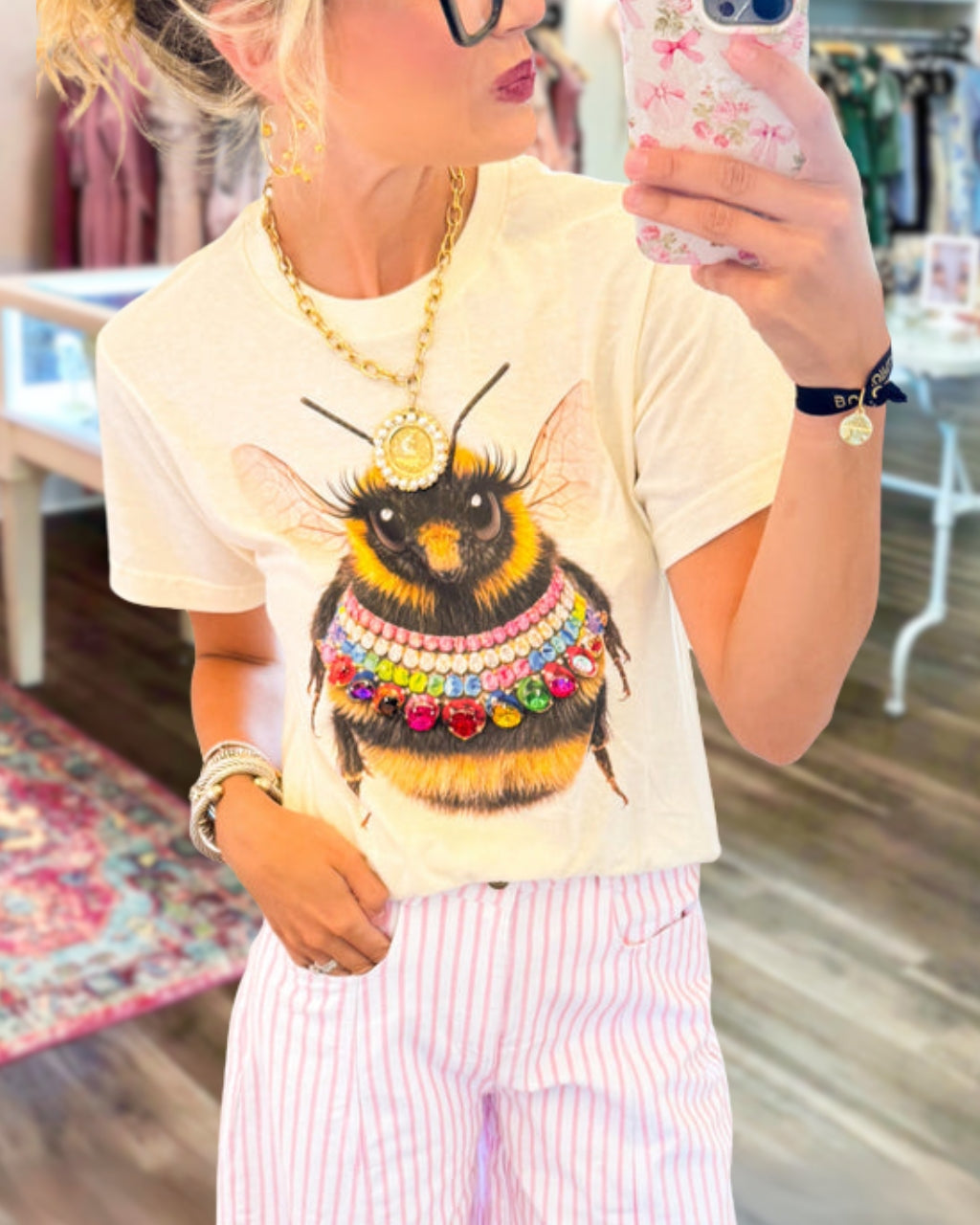 Jeweled Bee Collar Print Top