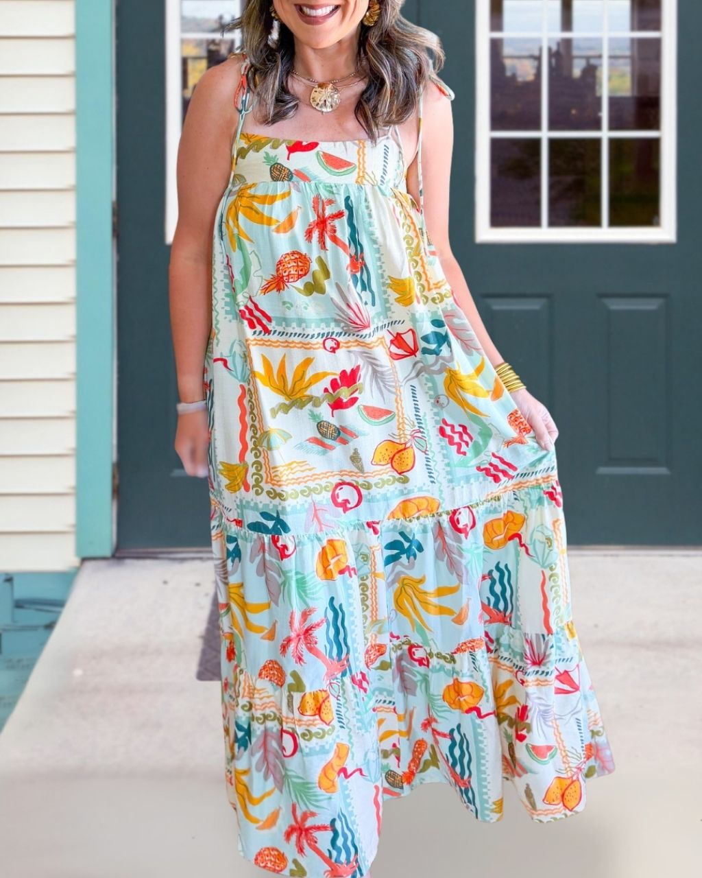 Seaside Vacation-Style Strappy Dress