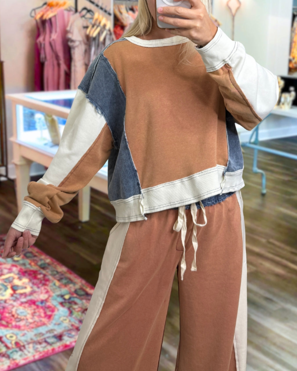 Trendy Frayed Seam Colorblock Pullover