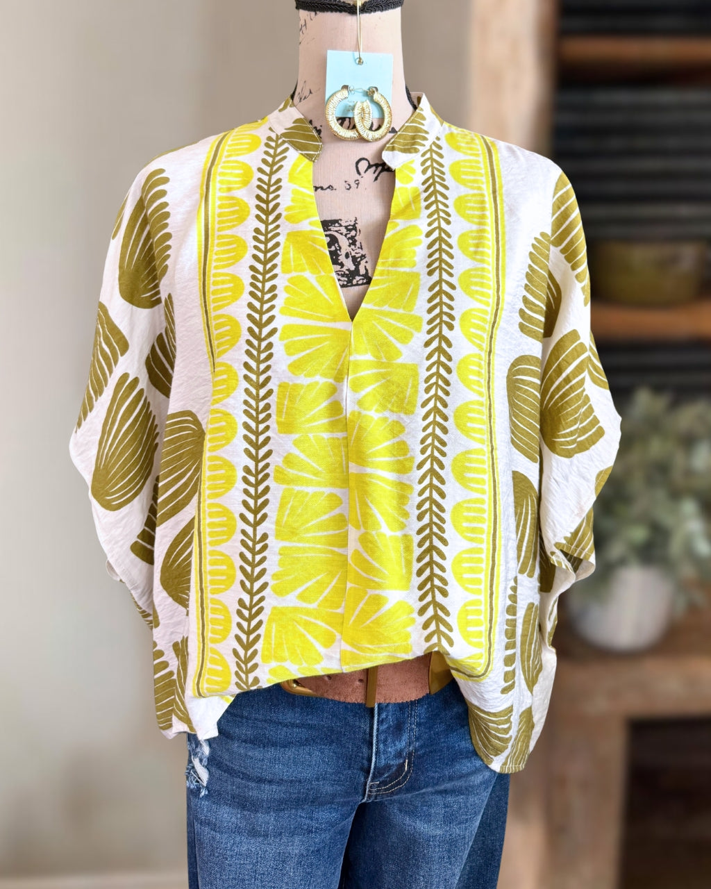 Chic Patterned Batwing Sleeve Top
