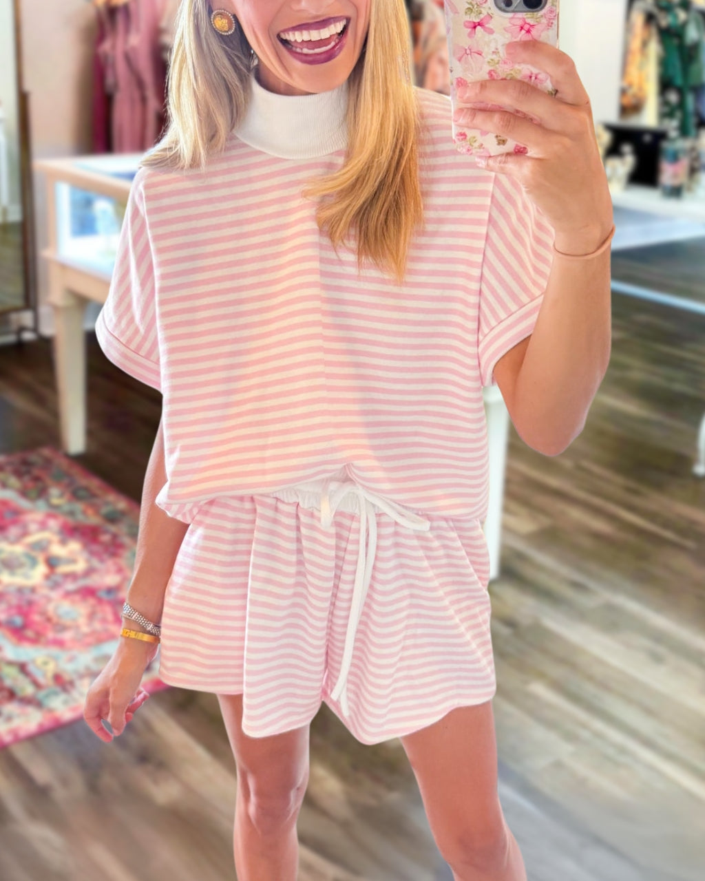 Fresh Striped Turtleneck Shorts Set