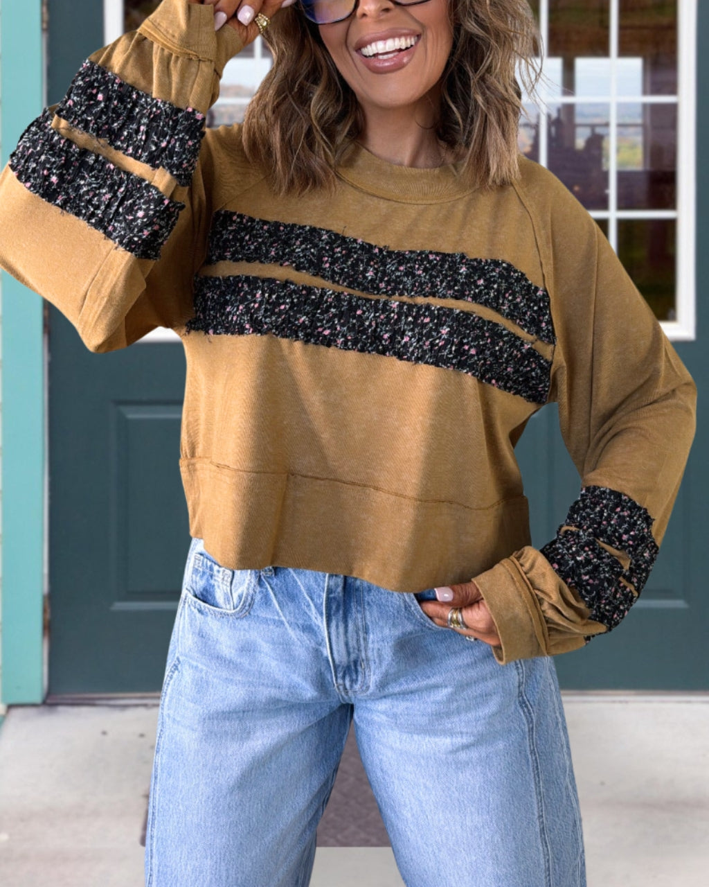 Chic Floral Patch Sweatshirt