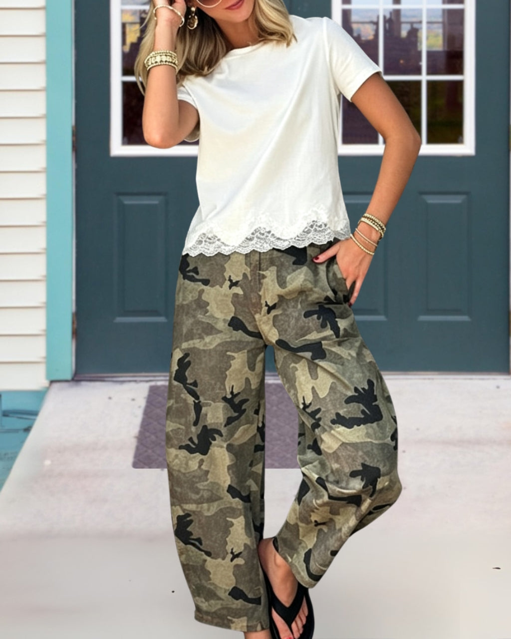 Relaxed Camo Barrel Jeans