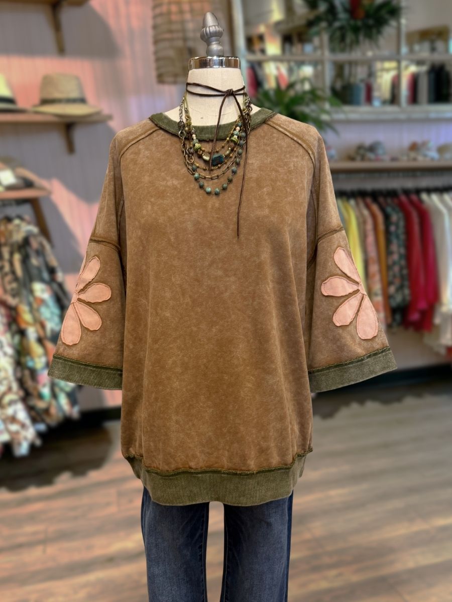 Floral Appliqué Washed Pullover