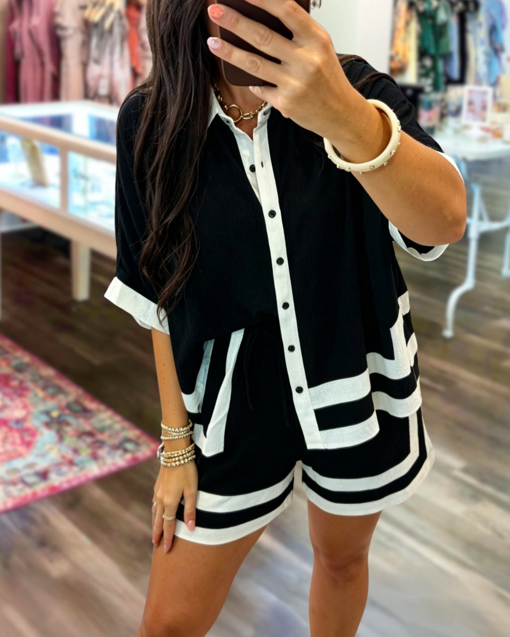 Breezy Color-Blocked Trim Shorts Set