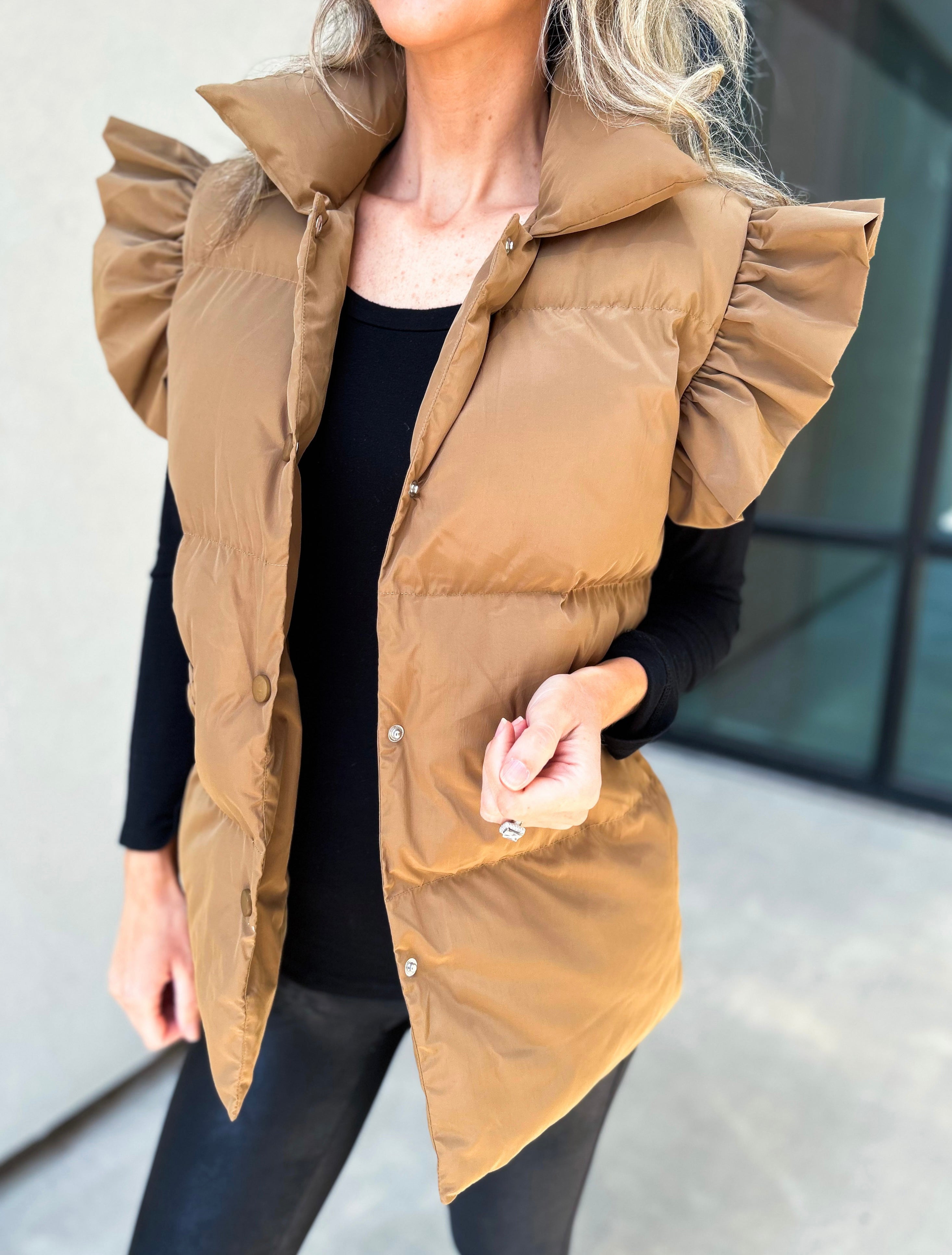 Ruffled Sleeve Quilted Puffer Vest