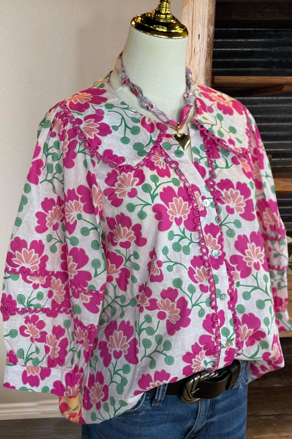 Graceful Floral Lapel Blouse