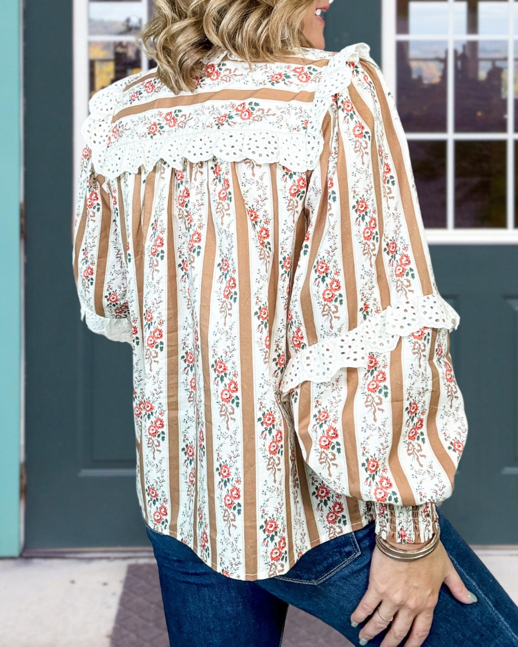 Ruffled Floral V-neck Top